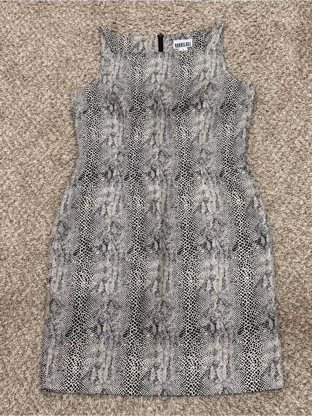 Vintage 90s Robbie Bee 100% silk animal print snakeskin dress